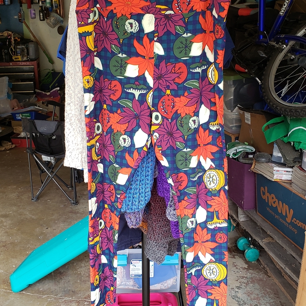 LuLaRoe Christmas TC2 Leggings